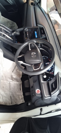 honda-civic-vti-oriel-2017-big-3