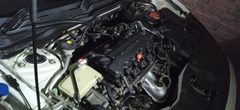 honda-civic-vti-oriel-2017-big-4