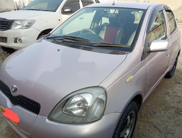 toyota-vitz-1999-big-3