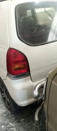 suzuki-alto-2007-big-1
