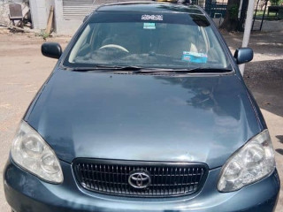 toyota-corolla-se-saloon-16-auto-2003-for-sale