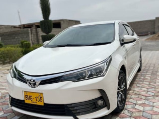 toyota-corolla-altis-2018