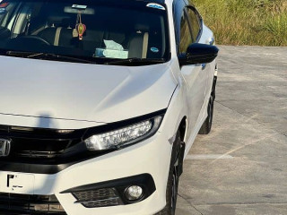 honda-civic-oriel-2018
