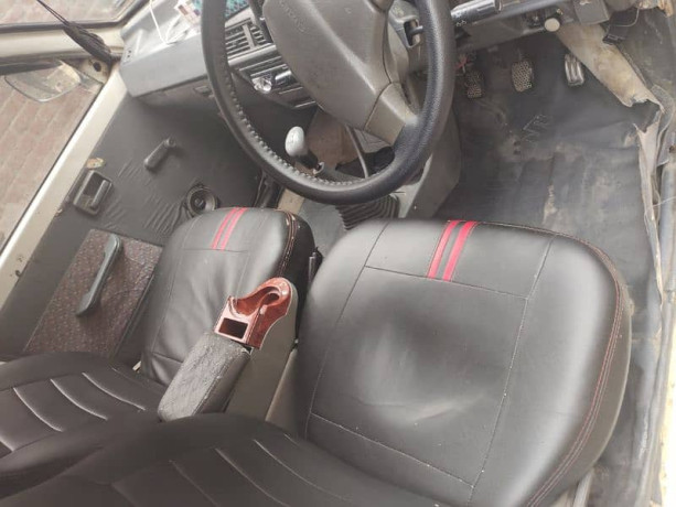 suzuki-mehran-vxr-2006-big-6
