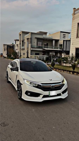 honda-civic-vti-oriel-prosmatec-2016-big-2