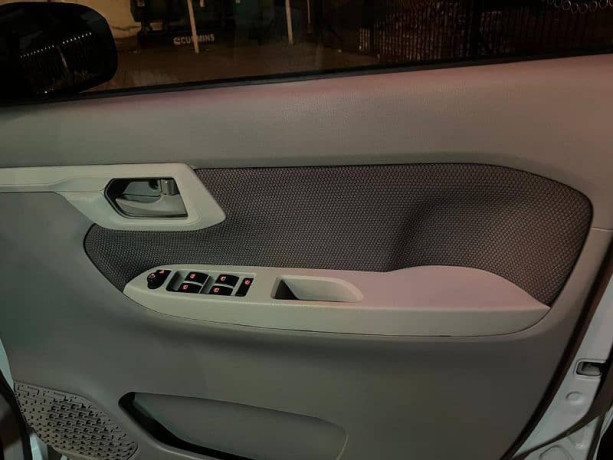 daihatsu-move-2015-big-3