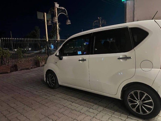 daihatsu-move-2015-big-5