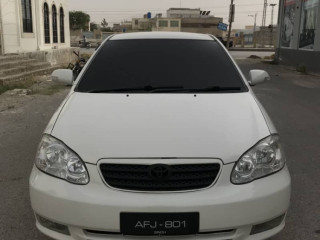 toyota-corolla-se-saloon