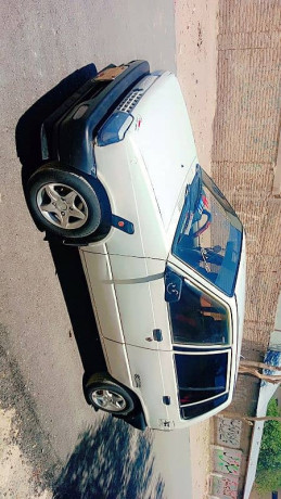 suzuki-mehran-vx-2012-big-1