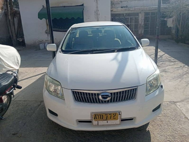 toyota-corolla-axio-2007-big-0