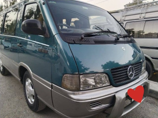 mercedes-panther-mb100-2001