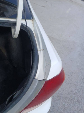 toyota-corolla-axio-2007-big-17