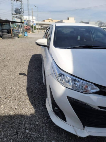 toyota-yaris-2021-big-1