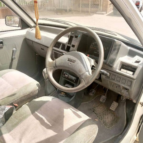 suzuki-mehran-vx-2010-big-7