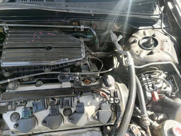honda-civic-vti-oriel-2001-big-4