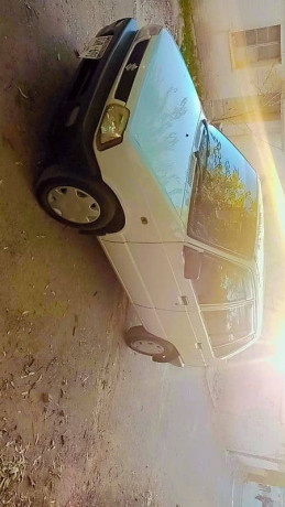suzuki-mehran-vxr-2012-big-11