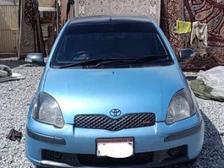 toyota-vitz-2001