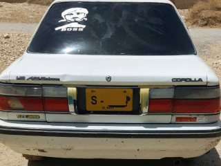 toyota-corolla-xe-1988