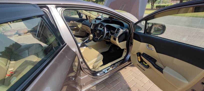honda-civic-vti-oriel-prosmatec-2013-ug-big-6