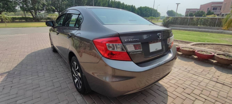 honda-civic-vti-oriel-prosmatec-2013-ug-big-3
