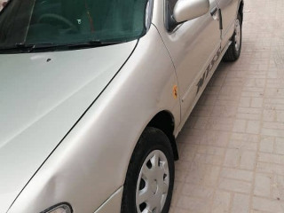 nissan-sunny-1997