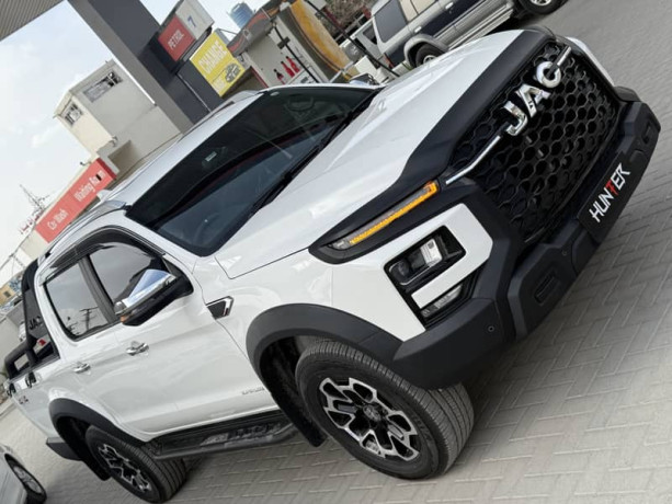 jac-t9-hunter-big-0