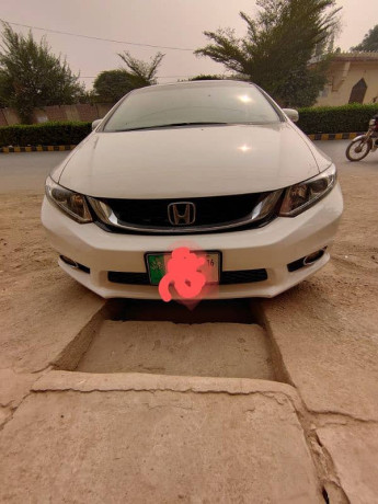 honda-civic-vti-oriel-2016-big-15