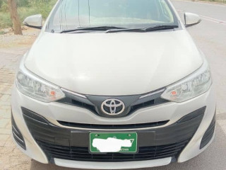 toyota-yaris-2021-gli-cvti-automatic-13