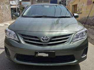 toyota-corolla-gli-2012