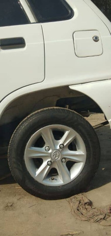 suzuki-mehran-vxr-2015-big-16