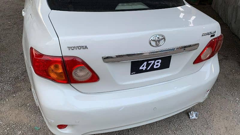 toyota-corolla-gli-2010-zero-condition-original-deisal-big-16