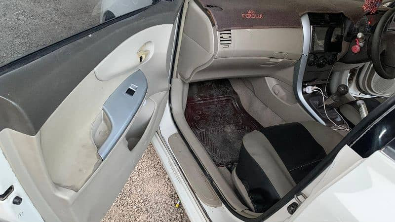 toyota-corolla-gli-2010-zero-condition-original-deisal-big-14