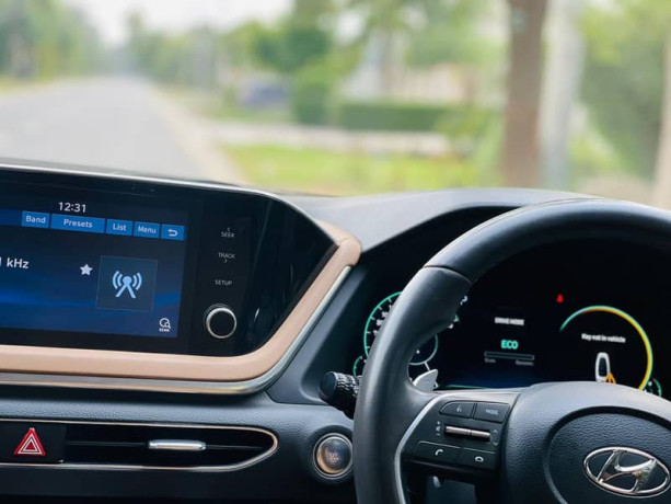 hyundai-sonata-25-2022-model-big-10