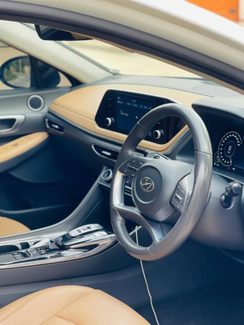 hyundai-sonata-25-2022-model-big-6