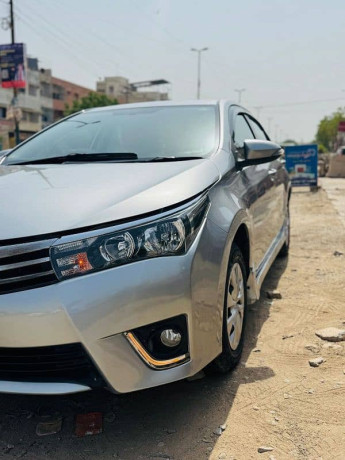 toyota-corolla-gli-automatic-13-vvti-2016-big-1