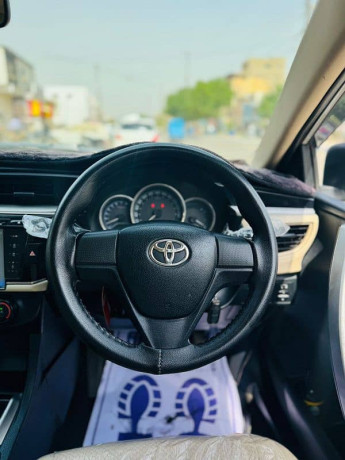 toyota-corolla-gli-automatic-13-vvti-2016-big-11