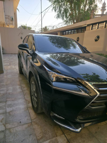 lexus-nx300-2016-big-1
