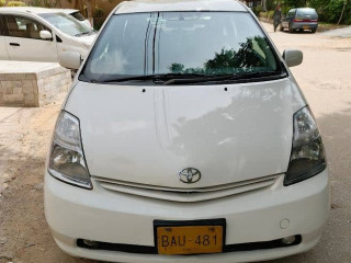 toyota-prius-2010-model-registration-2013-only-serious-buyers-contact