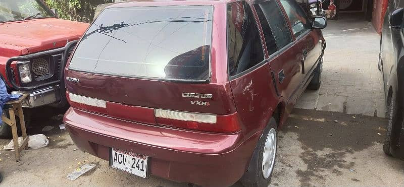 suzuki-cultus-2001-big-19