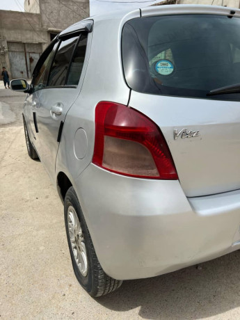 vitz-2006-big-0