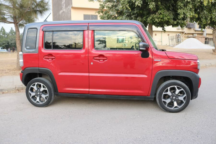 suzuki-hustler-20202024-big-6