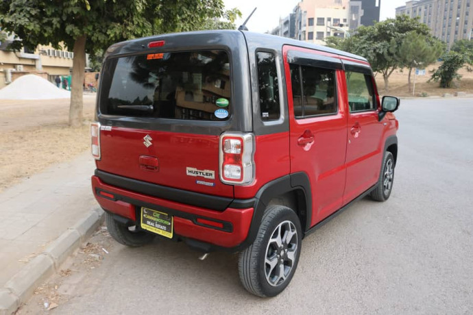 suzuki-hustler-20202024-big-3