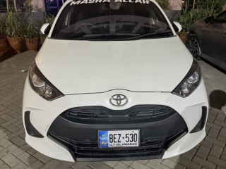 toyota-yaris-2021
