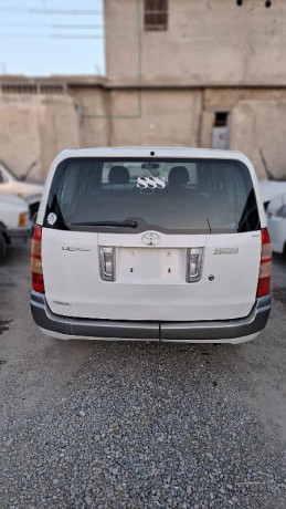 toyota-probox-2006-big-9