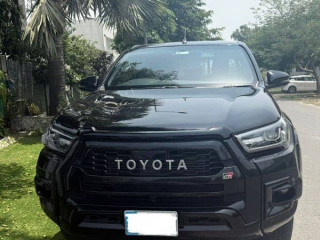 toyota-revo-gr-2023-top-variant-for-sale