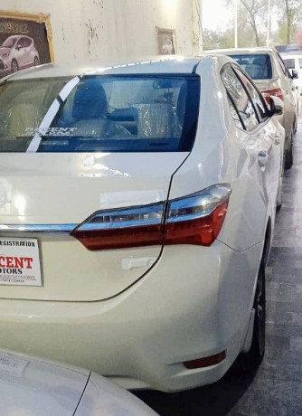 toyota-corolla-gli-2019-zero-condition-big-0