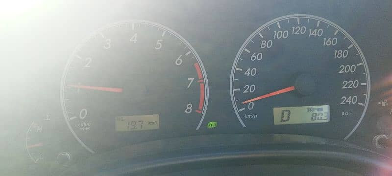 toyota-corolla-2012-16-big-4