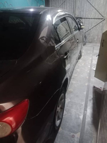 toyota-corolla-2012-16-big-3
