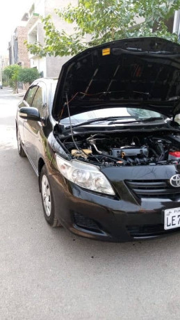 toyota-corolla-gli-2010-excellent-condition-big-10