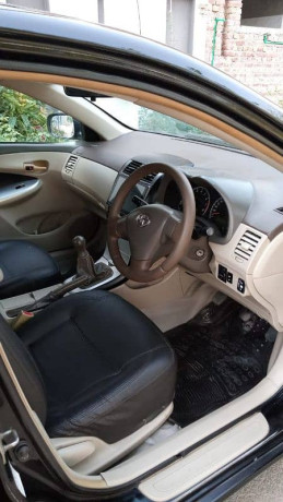 toyota-corolla-gli-2010-excellent-condition-big-2